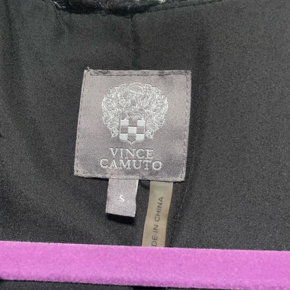 Vince Camuto black fuzzy vest - Picture 3 of 4